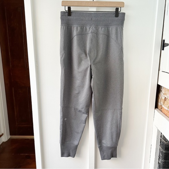 LULULEMON grey metro miles jogger - Picture 8 of 10